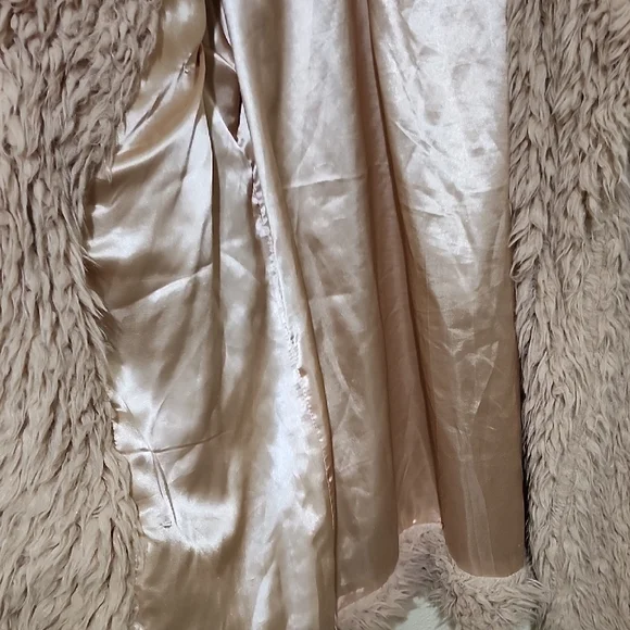 Thread & Supply Gold Cream Teddy Jacket Oversized Fuzzy - Picture 10 of 11